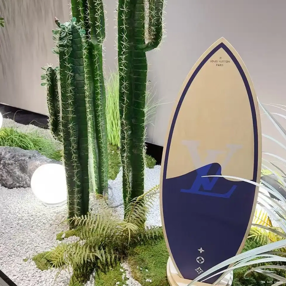 SKIMBOARD LV CUSTOM 0610